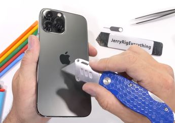 Uji Ketahanan iPhone 13 Pro Max dengan Dibakar dan Disilet, Masih Kuat?