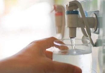 Bermodal Cuka dan Lemon, Air Dispenser yang Bau Jadi Hilang Selamanya! Begini Cara Bersihkannya dengan Benar