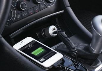 Hp Sebaiknya Jangan Dicas di Power Output Mobil, Jangan Kaget Alasannya