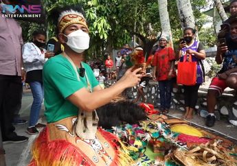 Bantu Ekonomi Papua, Raffi Ahmad Borong Produk UMKM Lokal Hingga Rp100 Juta