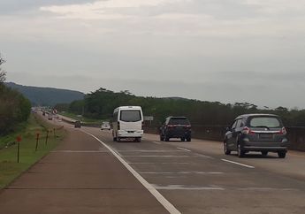 Jalan Tol Bisa Bikin Supir Mobil Alami Microsleep, Apa Iya Seperti Itu