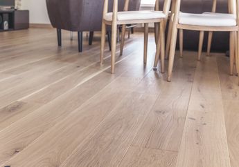 Berbagai Jenis Warna Lantai Kayu, Mana yang Mesti Dipilih? Ini Tipsnya!