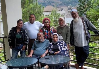 Foto Adik Rano Karno Dibanjiri Komentar, Pemain Sinetron Si Doel Disebut Menikah Sesama Jenis, Sahabat Maudy Koesnaedi Ungkap Fakta Mengejutkan