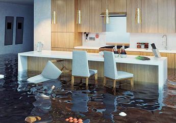 Waspadai Kontaminasi Kuman, Cara Aman Membersihkan Rumah Pasca Banjir