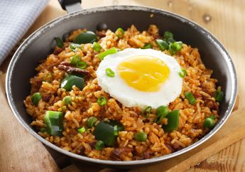 Resep Nasi Goreng Tomat, Menu Sarapan Sederhana Kesukaan Seisi Rumah
