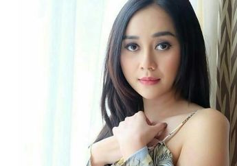 Namanya Sempat Terseret Kasus Video Panas dengan Ariel NOAH, Ini Biodata Aura Kasih Janda Eryck Amaral yang Sempat Diisukan Jadi Simpanan Orang Punya Jabatan Mentereng