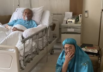 Mantan ART Ibunda Berani Balas Tatapan, Foto Ayah Nirina Zubir Jadi Sorotan, Kini Pakai Selang Oksigen di RS
