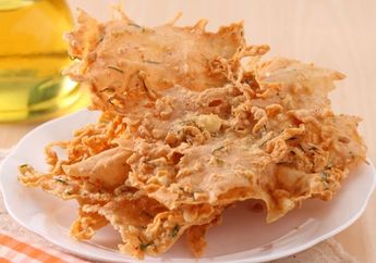 Satu RT Heran Kok Rasanya Enak Banget, Terbongkar Trik Rahasia Ibu Rumah Tangga ini yang Bikin Peyek Jadi Renyah
