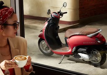 Motor Matik Honda Scoopy Bikin Jiwa Retro Kamu Meronta, Cek Harga Per November 2021