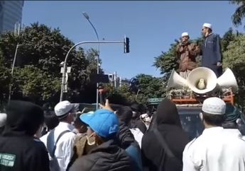 Foto Massa Reuni 212 Berjubel Bikin Khawatir Pakar, Habib Rizieq Shihab Beri Pesan Khusus untuk Kapolri