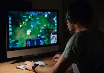 Khawatir dengan Kesehatan Mata Karena Bermain Game Terlalu Lama? Ini Jawabannya!