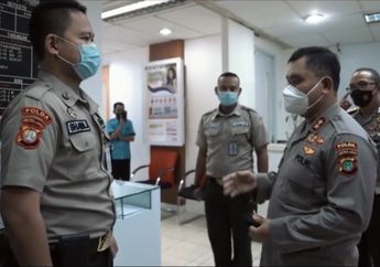 Murka Anggota Polsek Tolak Laporan Korban Perampokan, Kapolda Metro Rela Belajar dari Satpam Bank, Foto Ini jadi Buktinya