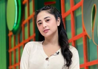 Pantas Berani Tantang Nikita Mirzani Adu Tinju, Ustaz Kondang Ini Sebut Tubuh Dewi Perssik Jadi Sarang Makhluk Halus, Waduh!