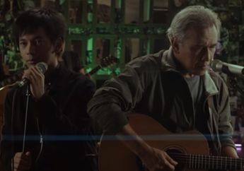 Chord Satu-Satunya - Iwan Fals feat D'Masiv, Dari Kunci C yang Termudah dan Lirik Lagunya: Karena Hatiku Mengatakan Kamu