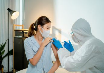 Jangan Heran! Vaksin Booster yang akan Disuntikkan Itu Setengah Dosis Pfizer, AstraZeneca hingga Moderna