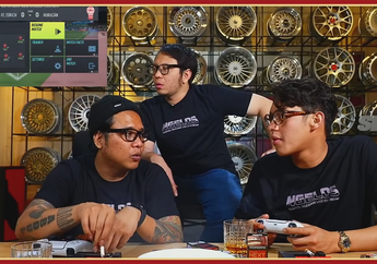Musisi Ardhito Pramono Ternyata Punya Hobi Bermain Video Game!