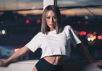 Hyolyn Menari dengan Energik di Video Klip Single Barunya 'Layin' Low'