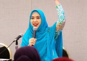 Astagfirullah! Oki Setiana Dewi Banjir Hujatan dari Netizen Gegara Dianggap Normalisasi KDRT, Netizen Murka Pada Sang Ustazah: Suaminya KDRT Baru Tau Rasa!