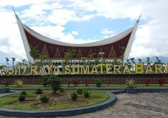 Mihrob Seperti Hajar Aswad, Begini Panampakan Masjid Raya Sumatera Barat, Pertemuan Presiden Indonesia dan Perdana Menteri Malaysia Jadi Titik Awal Sejarahnya