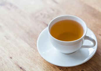 Jangan Buru-buru Langsung Pergi ke Dokter, Coba Dulu Minum Teh Barengan dengan Jahe Efektif Banget Obati Sakit Tenggorokan dalam Waktu 5 Menit!