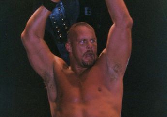 Stone Cold Steve Austin Kabarnya Bakal Kembali Bergulat Untuk Wrestlemania 38