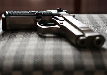 Tukang Bangunan Berisik Kerja Saat Ada Zoom Meeting, Langsung Ditodong Pistol