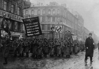 Revolusi Februari, Kepayahan Tsar Nicholas II dalam Memimpin Rusia