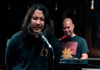 Ello Bocorin Alasan Gabung Dengan Dewa 19: Mereka Udah Legend!