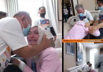 'Semenjak Kakakku Meninggal...' Astaga Mohon Keikhlasan Doa! Berjuang Lawan Penyakit Serius dan Alami ODGJ, Angelina Sondakh Ungkap Kondisi Ibunda Usai Hasil MRI Keluar, Sahabat Pilu: Sabar Ya...