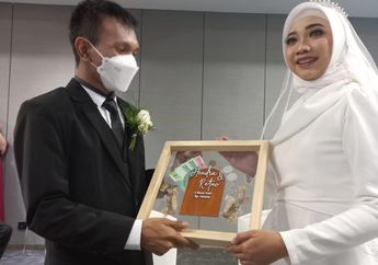 Foto Wanita Pakai Hijab NIkah di Gereja Bikin Resah, Ulama Tanah Air Kompak Satu Suara