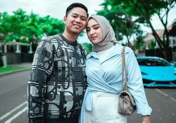 'Sombong Amat, Masih Banyak Aja Uangnya' Doni Salmanan Lebaran di Penjara Masa Tahanan Diperpanjang, Istri Doni Salmanan Asik Belanja Langsung Dihujat Netizen