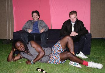 Makin Nyeleneh, Black Midi Rilis EP 'Cavalcovers': Cover Lagu Taylor Swift Hingga King Crimson!