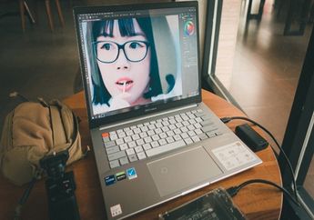 Asus Vivobook Pro 14X OLED (N7400), si Ringkas yang Serbabisa Buat Kreator Konten