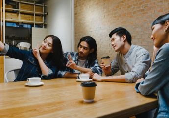 Yuk Kenalan dengan 3 Zodiak yang Hobinya Bikin Acara Buka Bersama, Libra Bikin Acara Dadakan