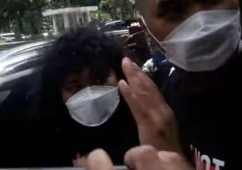 Gara-gara 'Ketagihan' Beli Konten Video Panas Dea OnlyFans, Marshel Widianto Bisa Terancam Pakai Baju Oranye Bila Statusnya Naik menjadi Tersangka