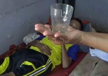 Kondisi Gelas Kaca yang Bikin Heboh dan Prosesnya Bisa Sampai Masuk Rektum, Bukan Perut
