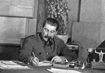 Berpengaruh Terhadap Ekonomi Dunia, Ini Dampak Keruntuhan Uni Soviet