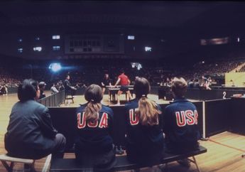 Meja Pingpong yang Mencairkan Suasana Perang Dingin Cina-Amerika