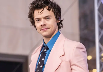 Harry Styles Bilang Bangga dan Beruntung Jadi Bagian dari One Direction