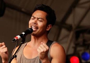 Sebelum NIKI dan Rich Brian, Dougy Mandagi Jadi Vokalis Rock Indonesia yang Pertama Tampil di Coachella