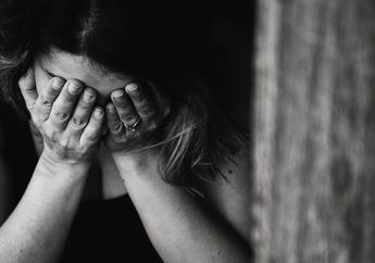 Bakal Disantet Jika Menolak, Wanita Ini Akhirnya Pasrah Dinodai Hingga Hamil Serta Jadi Samsak Tinju Oknum Kades di Jawa Tengah