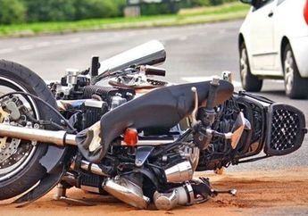 Kecelakaan Maut: Balita Tewas Terlindas Ban karena Pemotor Gagal Salip Truk