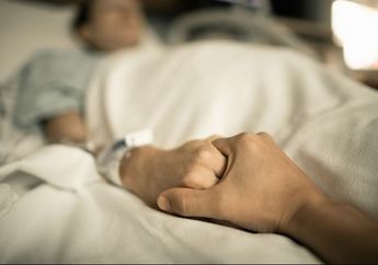 Bak Firasat Buruk Jadi Kenyataan, Denny Sumargo Syok Artis Muda Sudah Tiada di Puncak Karirnya! Sebelum Berpulang Alami Sesak Napas, Ternyata Ini Tanda Orang Akan Meninggal