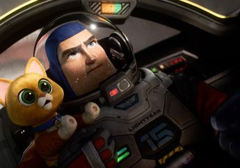 Trailer Baru Lightyear dan Insiden Time Travel Gara-gara Ulah Buzz!