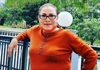 Demen Lakukan Hal Ini saat Masih Muda, Artis Senior Mpok Atiek Menangis Ingat Dosa: Kalau Nggak Ada Umur Mama Berharap Doa yang Mengalir