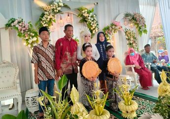 Ya Allah! Seumur Hidup Baru Ku Temui, Wajah Mempelai Wanita di Pelaminan Bikin Mewek, Warga Bantu Sebarkan Foto Pengantin Pria
