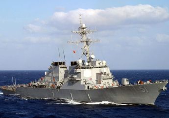 Buru Kapal Selam dan Jet Superior China, AS Kerahkan Kapal Perusak Tercanggih yang Bisa Memuat Helikopter MH-60R ke Jepang