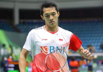 Tetap Senyum Semangat! Jonathan Christie Akui Keunggulan Kenta Nishimoto dengan Skor 20-22 13-21, Indonesia vs Jepang 2-1 Sementara