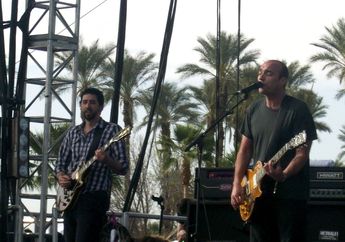 Legenda Emo, Sunny Day Real Estate bakal Reuni dan Manggung Lagi!