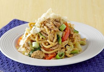 Sarapan Dengan Resep Bakmi Goreng Ayam Kriuk Ini Saja Agar Keluarga Lebih Semangat Di Pagi Hari